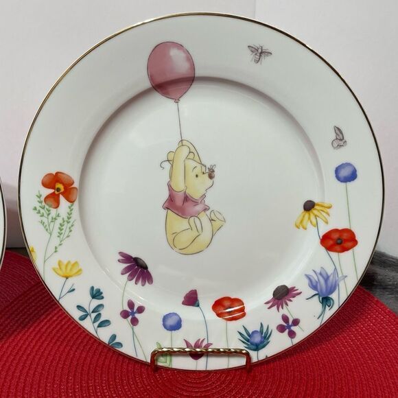 Disney Winnie the Pooh Among the Flowers Dinner Plates set of 2 NWT - Picture 2 of 8